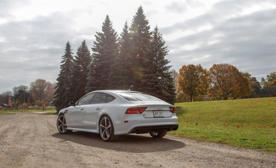  Audi RS7 Sportback by APR 2015 года  (фото 5 из 10)